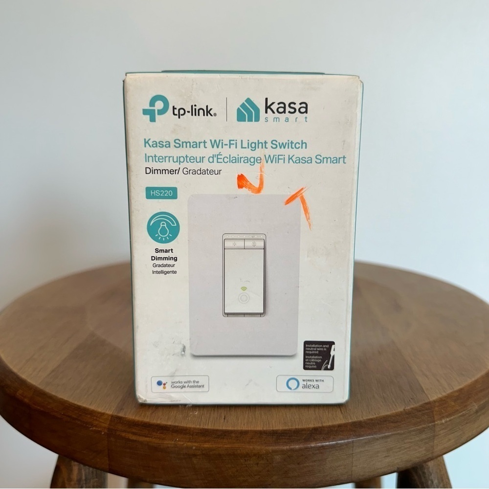 TP-Link  Kasa Smart Wi-Fi Light Switch Dimmer HS220 Model Alexa Compatible White